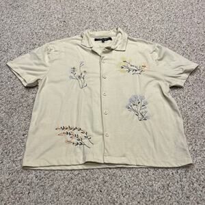 Rustic Souls Floral Embroidered Short Sleeve Button Down M Summer Casual